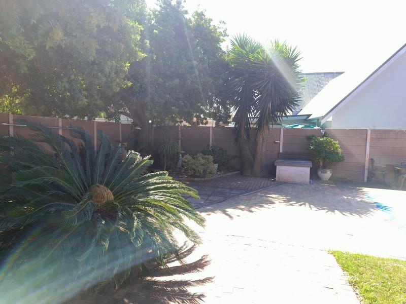 5 Bedroom Property for Sale in Fisherhaven Western Cape